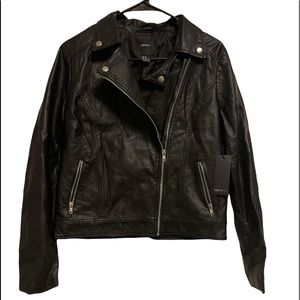 Forever 21 - Black Moto Jacket - Size: M Length: Short
